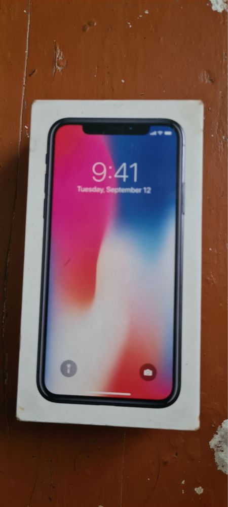 Iphone x 64.