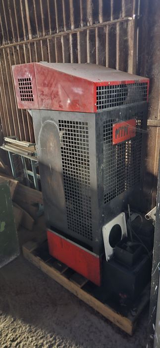 Soba pe ulei ars MTM 33kw, folosita 2 ani.