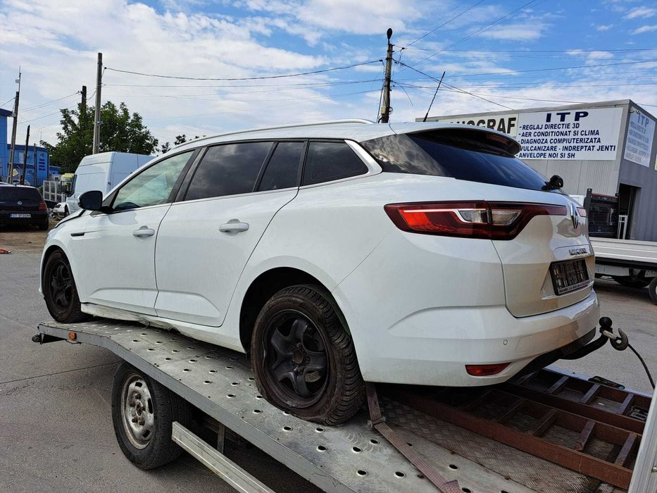 Dezmembrez Renault Megane 4 Estate 1.5 BlueDci K9K-U8 95 Cai