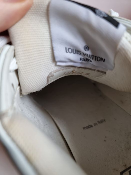 Louis Vuitton Black/White marimea 44