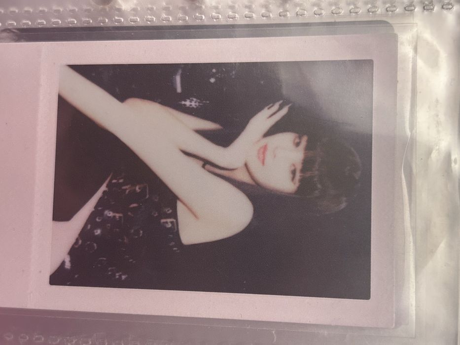 Kpop карти на различни групи