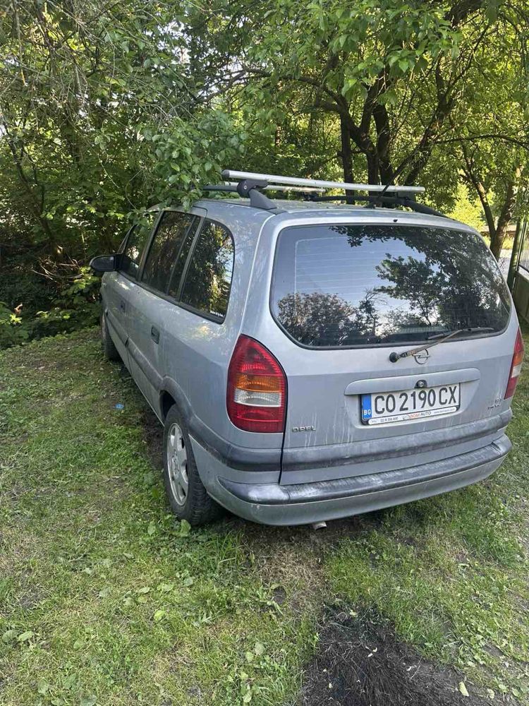Opel zafira на части