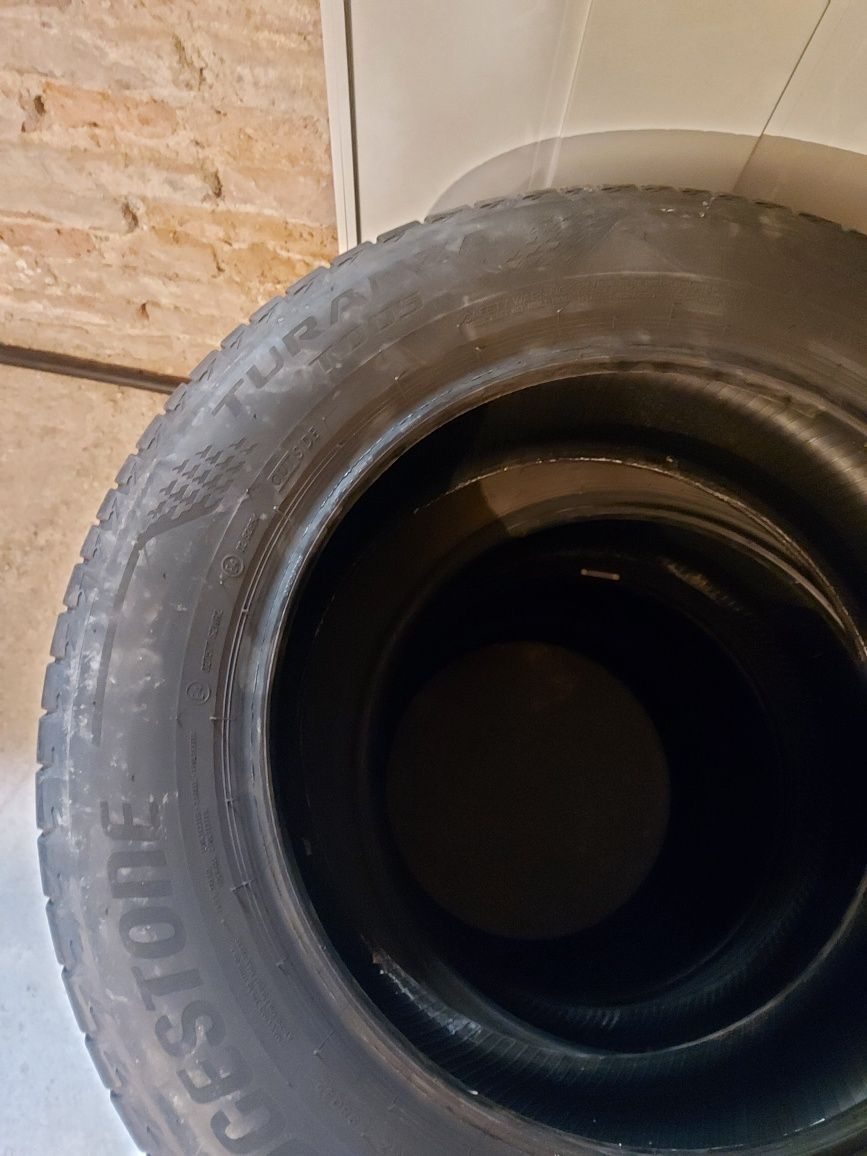 Летни гуми Bridgestone 225/60R17