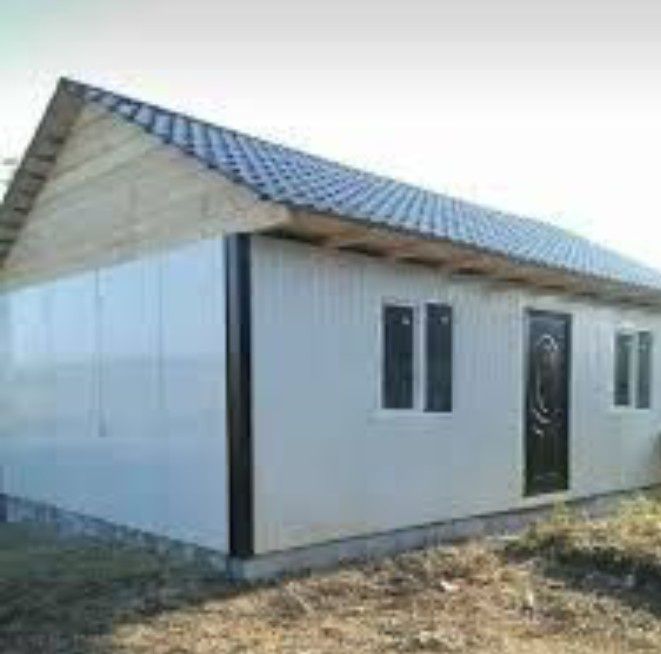Case pe structura metalica