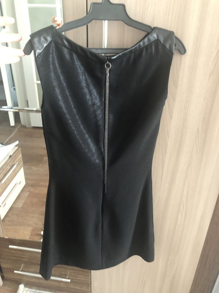 Продам платья