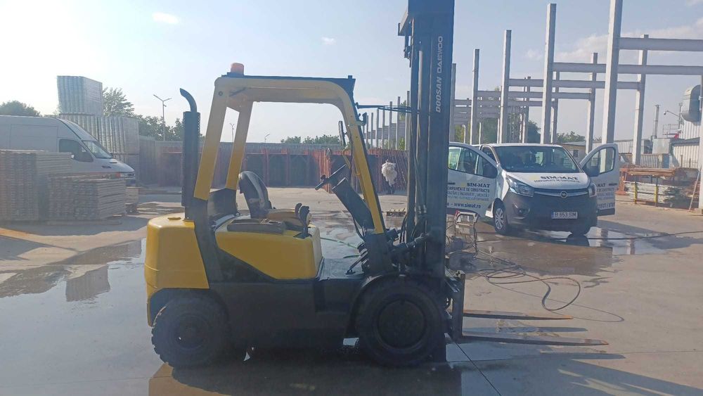 Motostivuitor Daewoo Dosan D25S-3