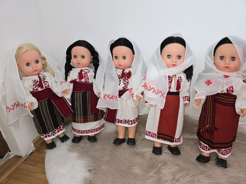 Papusi Aradeanca noi