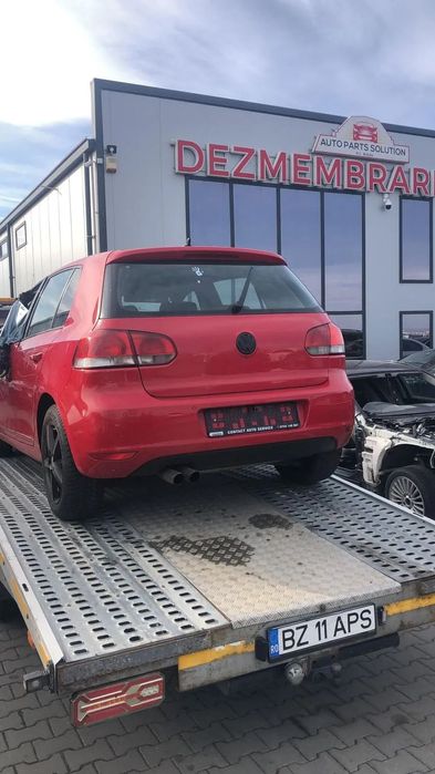 Dezmembram Volkswagen Golf 6 1.8 TSI an fabr. 2010