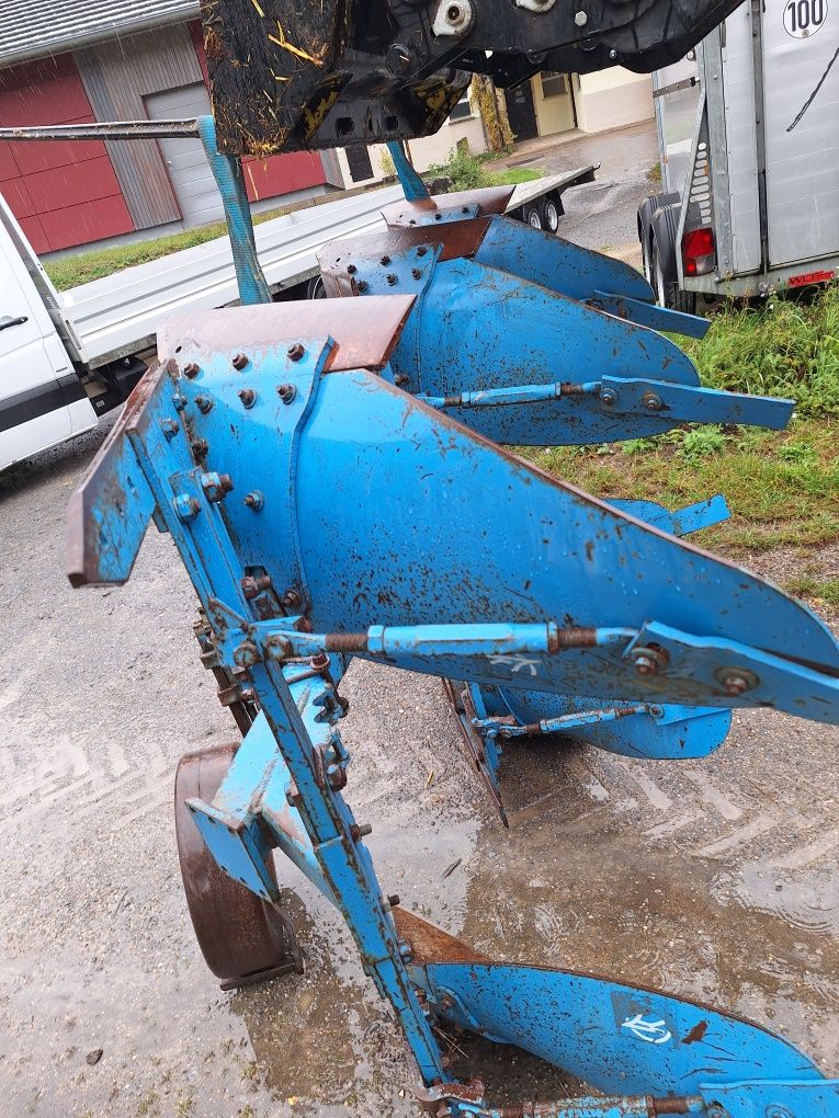Plug Lemken Opal 090 90 3 brazde brazdare cormane 2+1