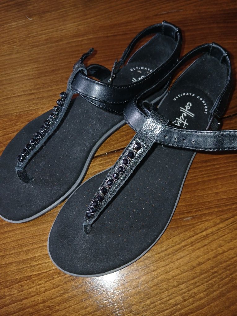 Нови дамски сандали на Clarks  , естествена кожа