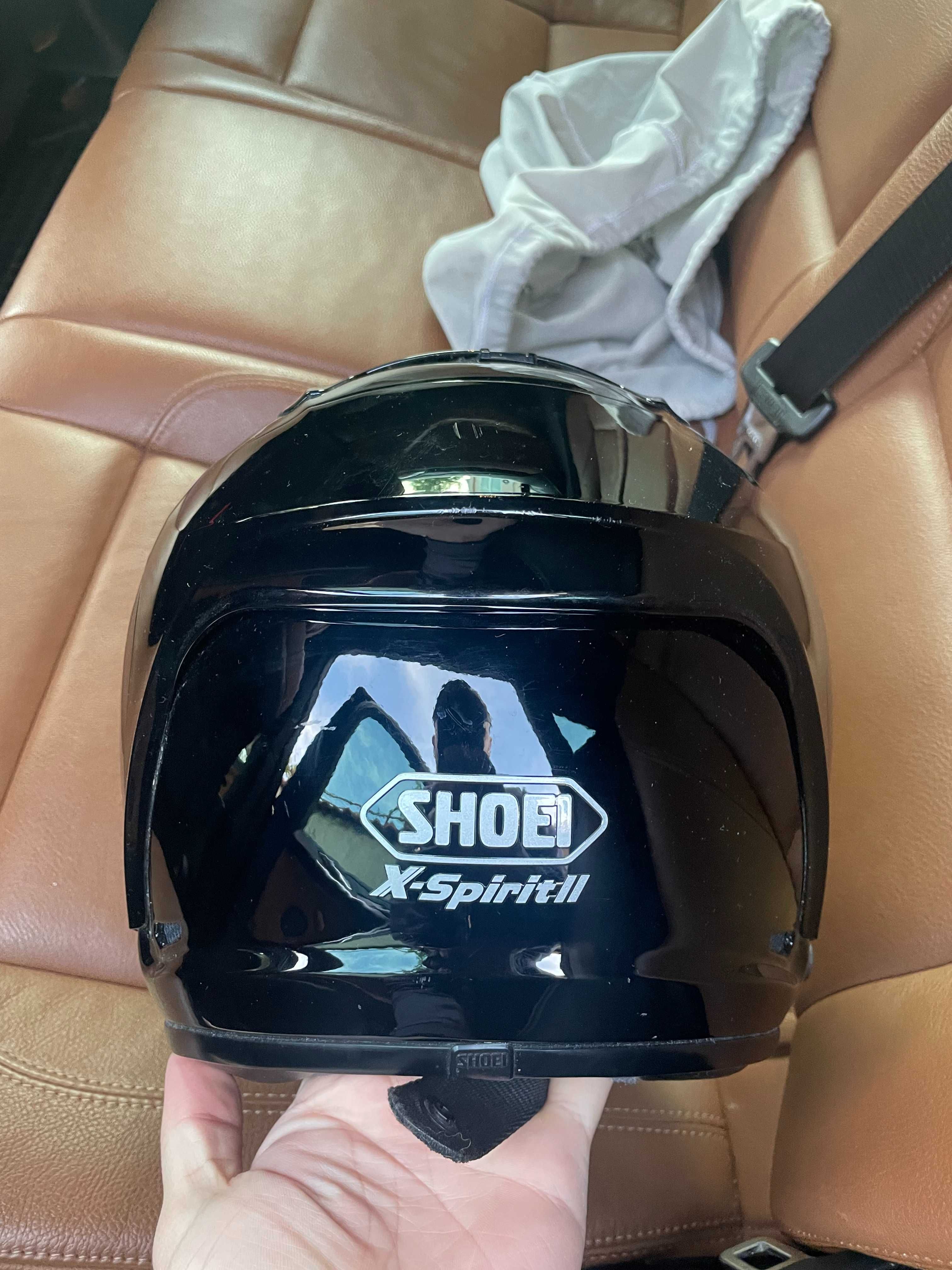 Shoei x-spirit II