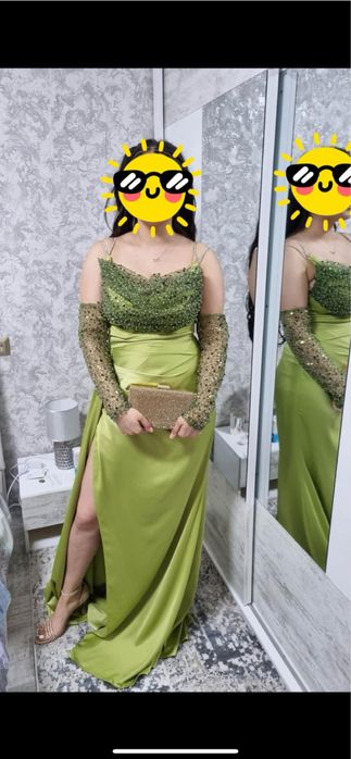 Официална зелена рокля