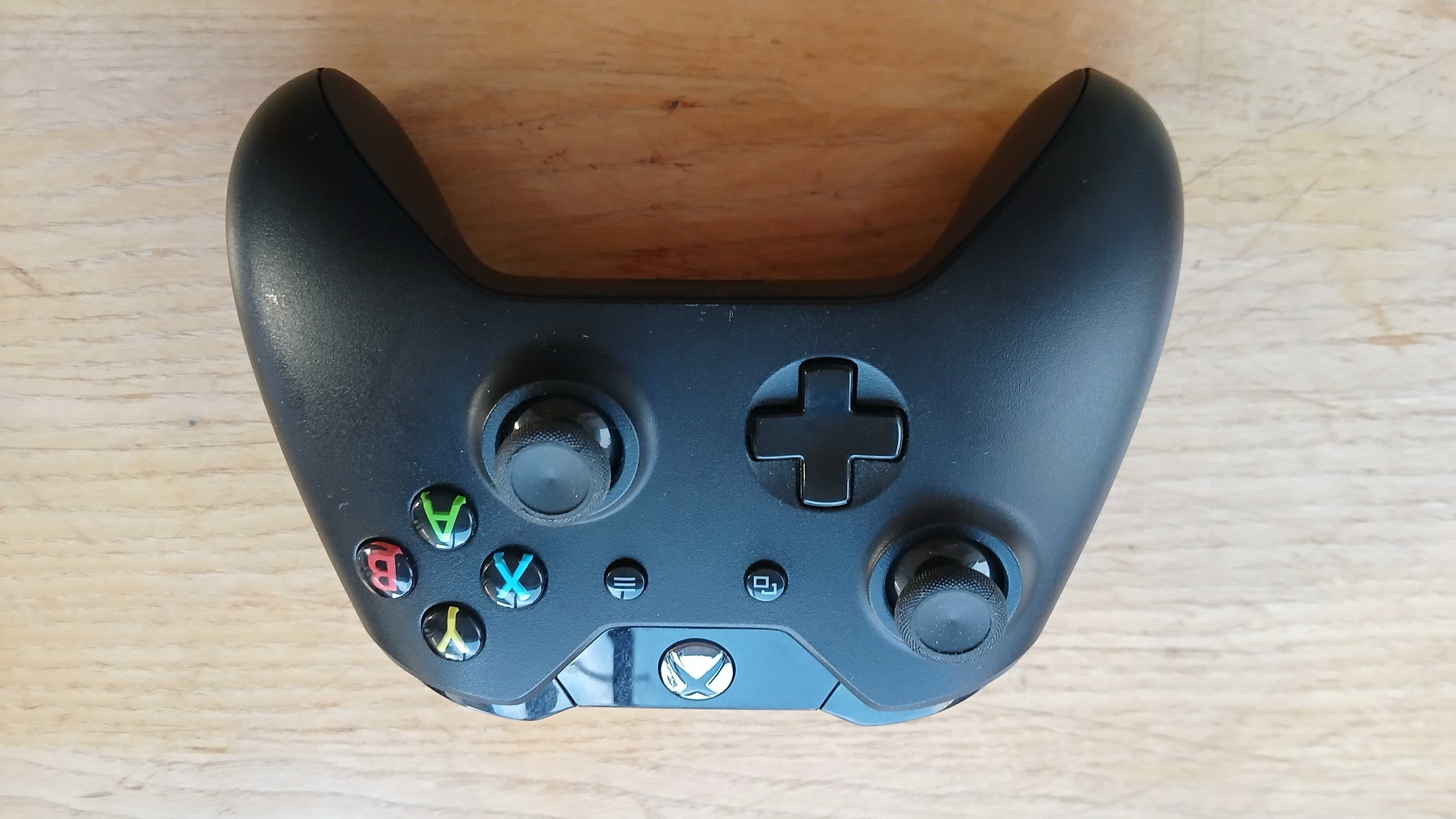 Vand joystick / controller / maneta pentru consola xbox one