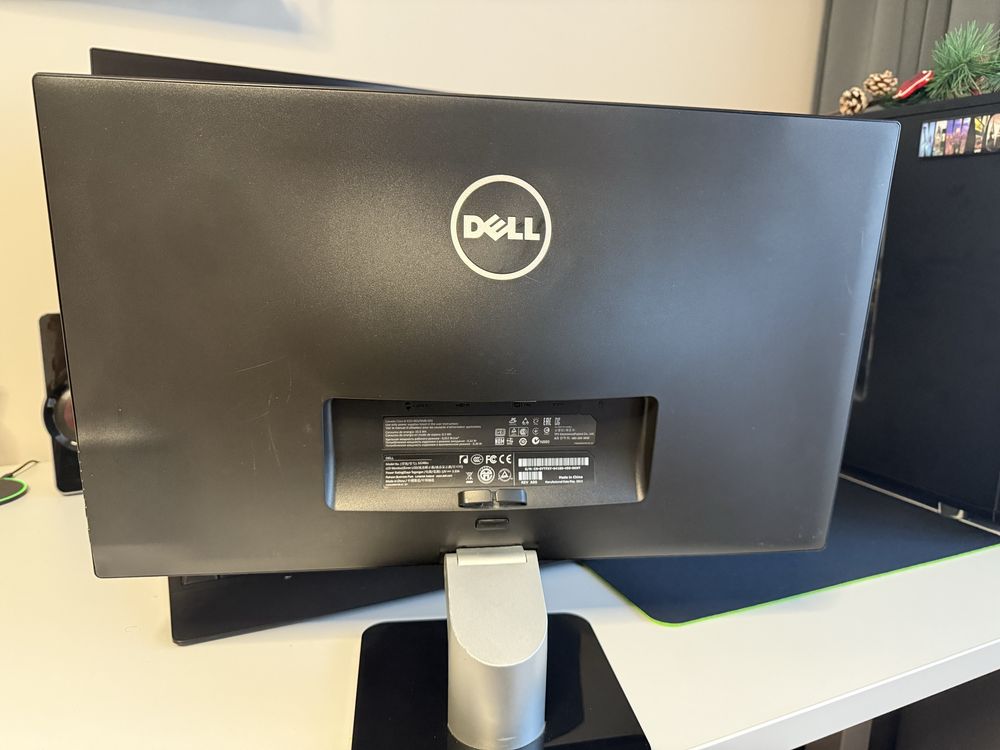 Монитор DELL 21 inch