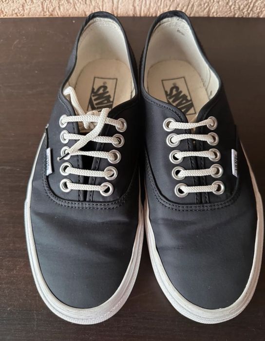 tenisi Vans satin