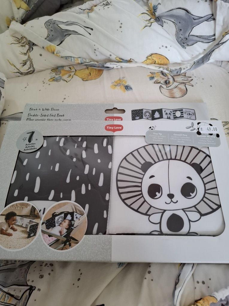 Бебешка книжка tiny love