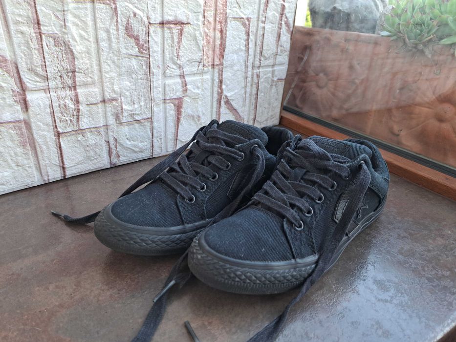 детски маратонки,кецове,гуменки,спортни обувки.ном33 Converse-All Star