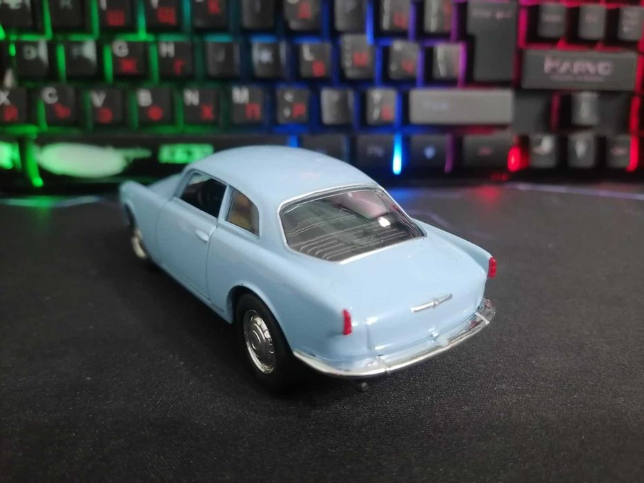 Алфа Ромео Жулиета '54г. в мащаб 1:34 .