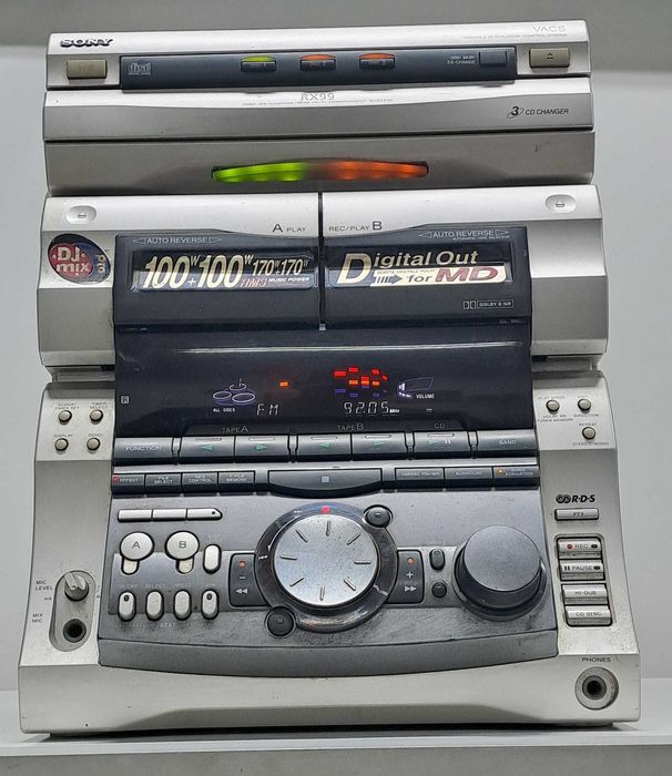 Sony RX 99 amp muzica