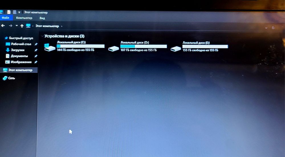 Ноутбук Asus Satiladi baxasi kelsli
Процессор i5 2430M
Оперативка 3 GB