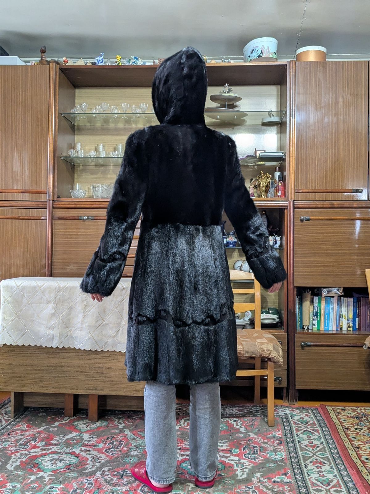 Продам норковую шубу