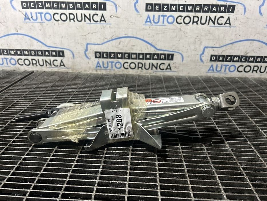 Cric Suzuki Vitara IV 2014 - 2018 (1288)