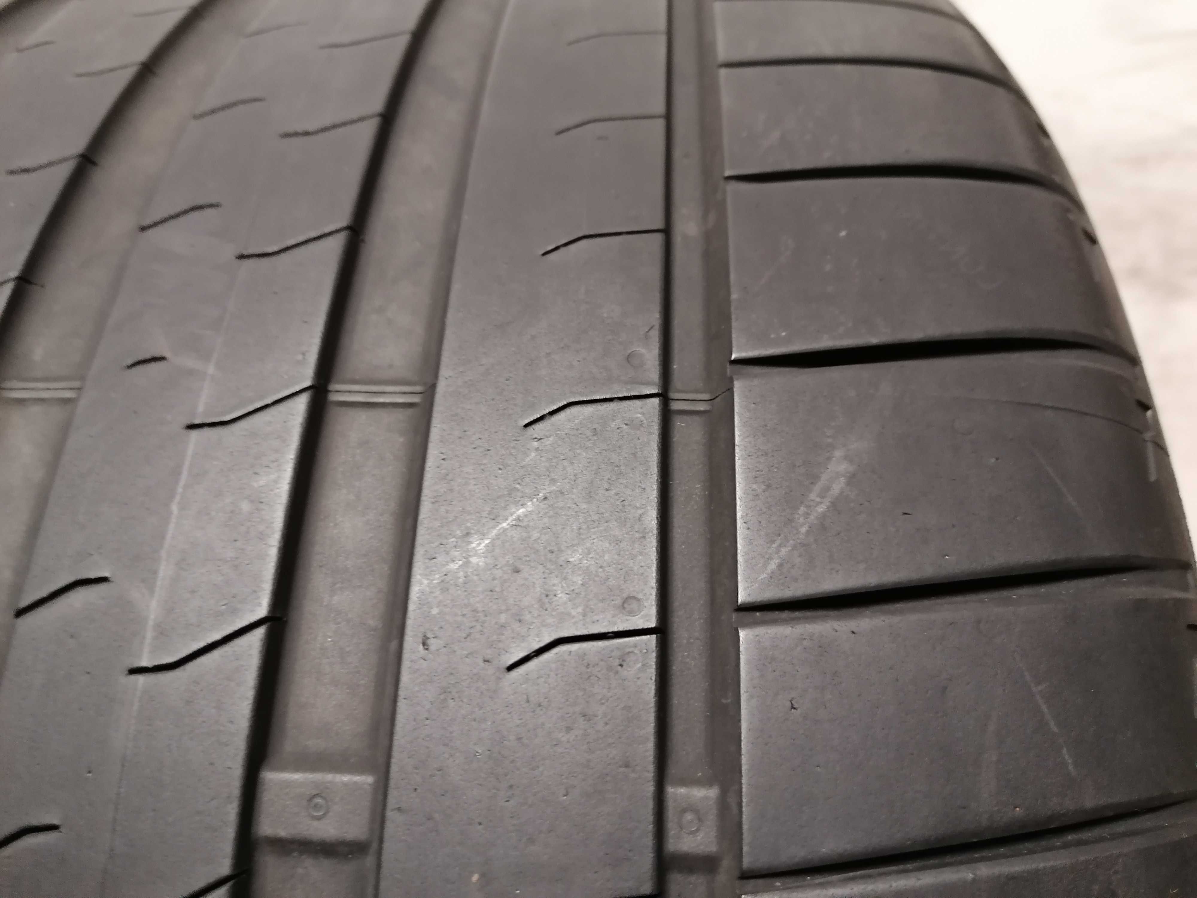 2 бр. 305/30/20 Bridgestone / летни гуми