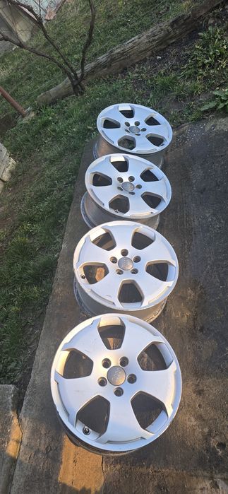 Vând jante aliaj r17