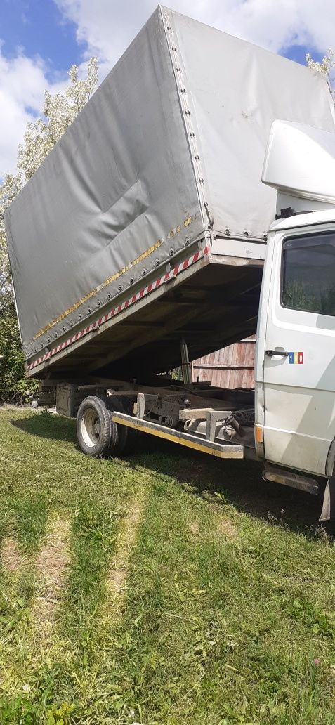 Mercedes Vario 614