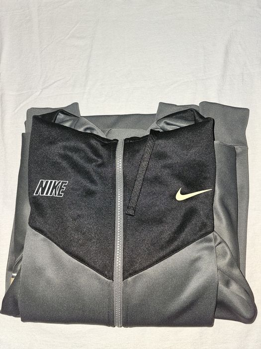 Vand trening barbatesc, original Nike, mar.L