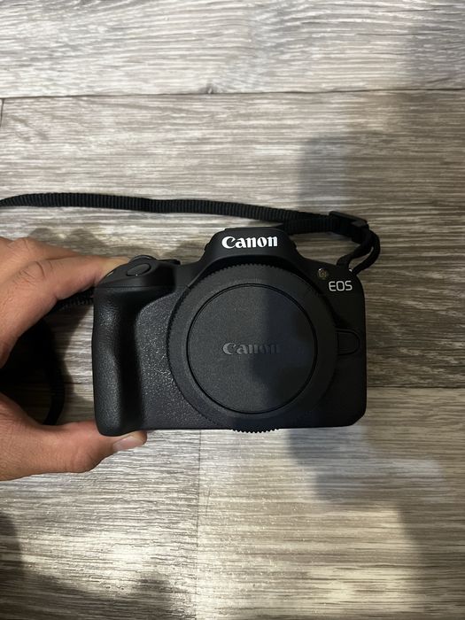 фотоаппарат canon eos r50 , обьектив RF 28mm F2.8 STM