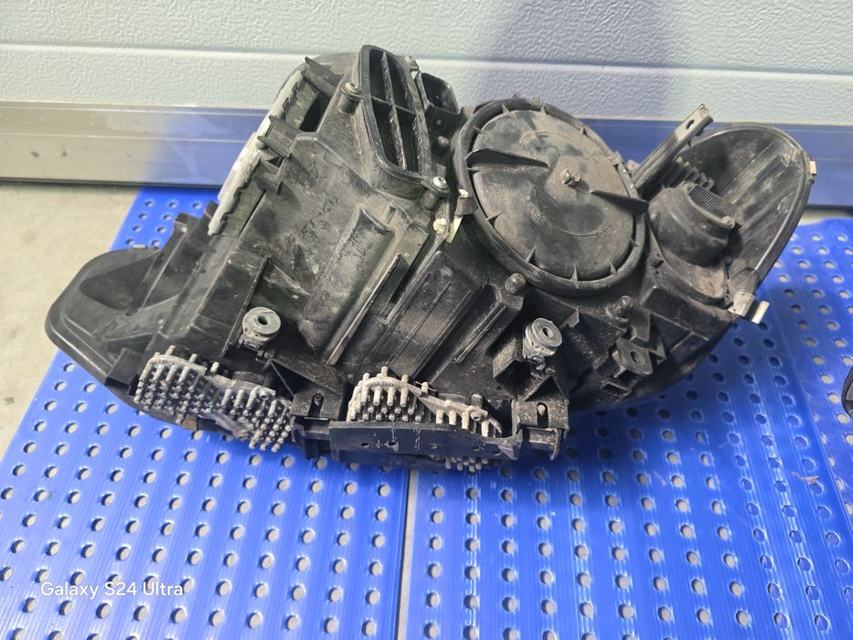 Far dreapta bmw seria 4 nfl non facelift cu adaptiv de uk