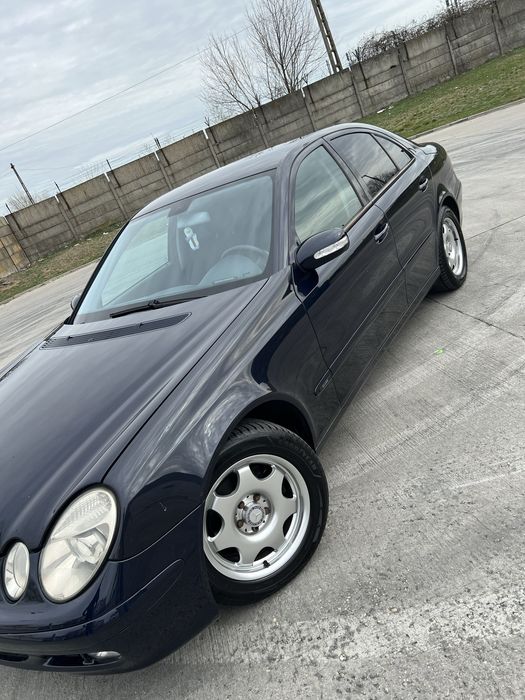 Mercedes E class
