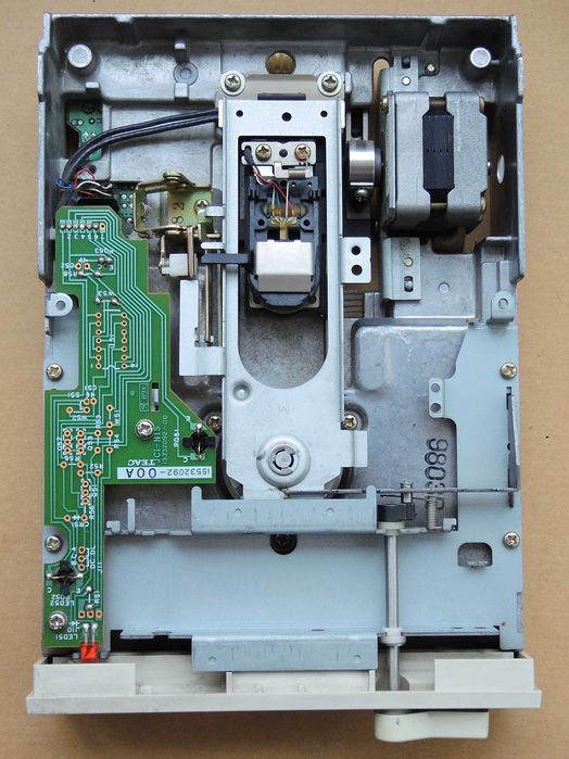 5.25 1.2Mb FDD TEAC FD-55GFR 145-U, Testat