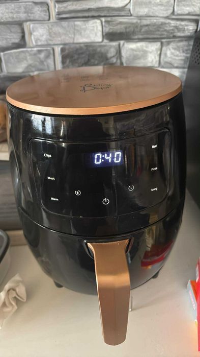 Air Fryer  6 Litri Nou