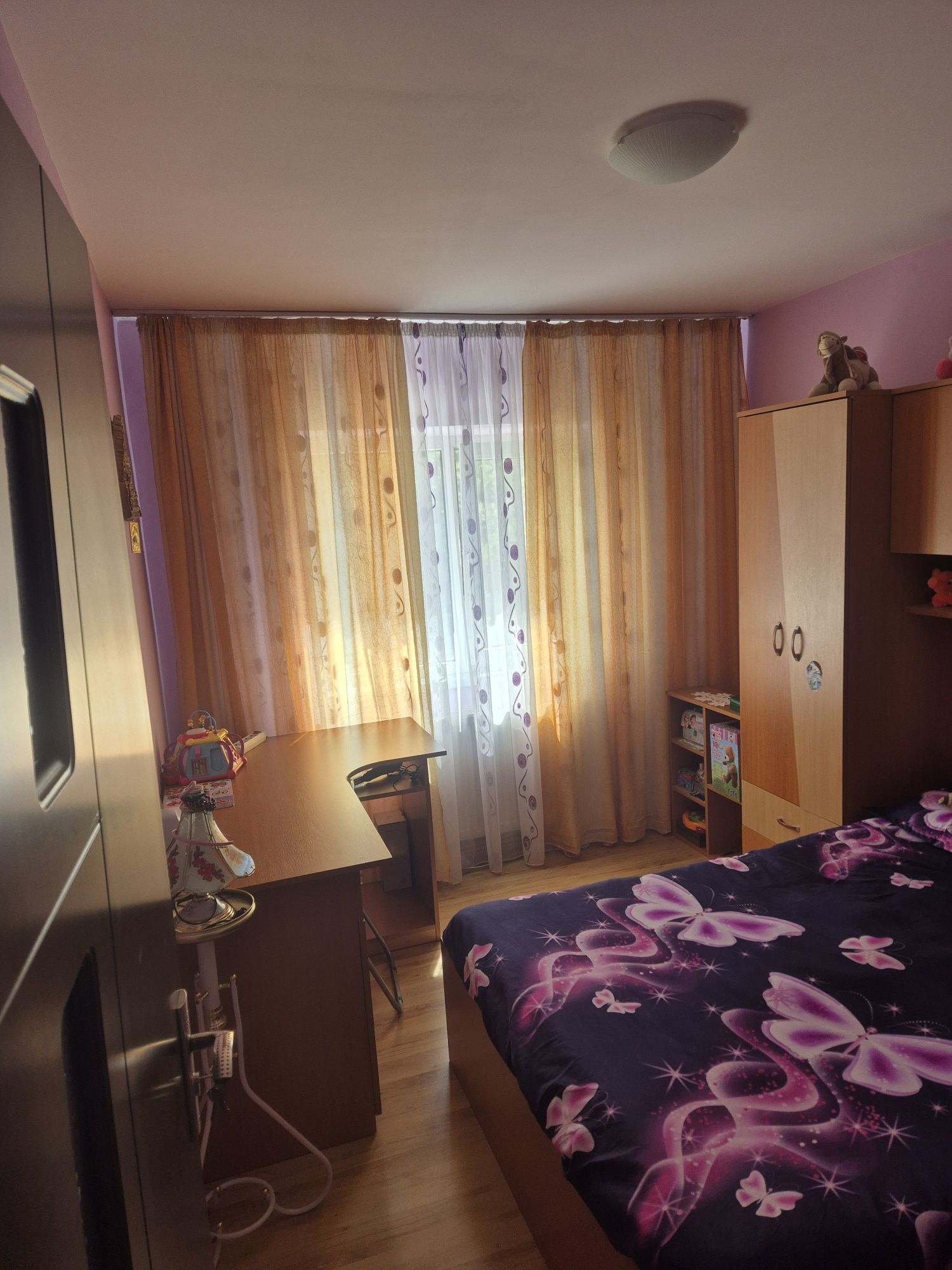 Apartament 3 camere în Mioveni