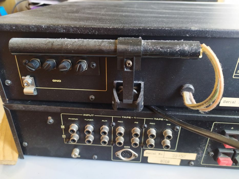 усилвате и тунер FISHER ca2030 fm 2121