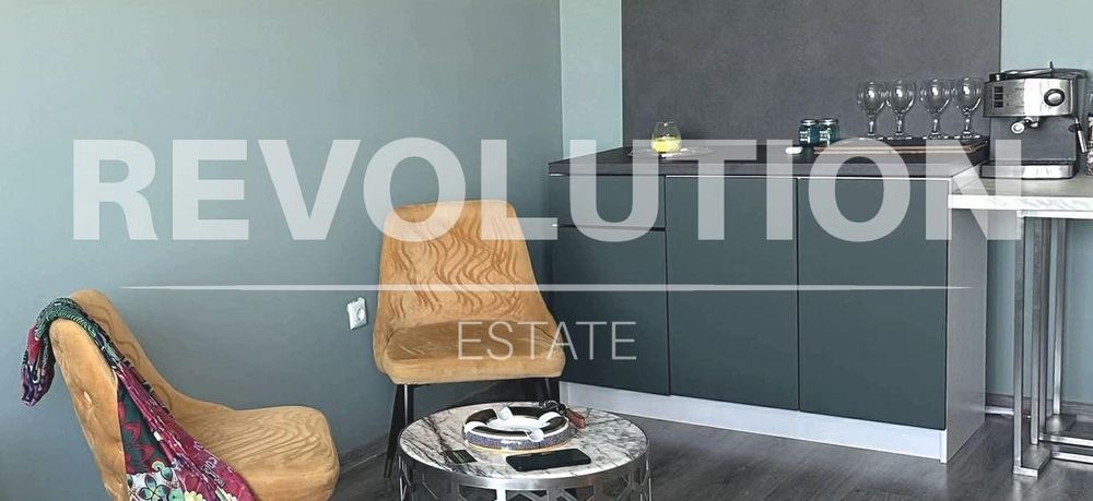 Дава се под наем Едностаен апартамент в Варна, м-т Пчелина - 40 кв.м за 300 € - Снимка #2