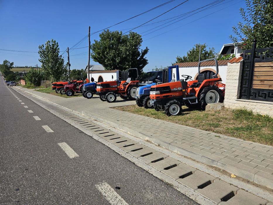 Tractor tractoras minitractor  iseki seal 19 freza