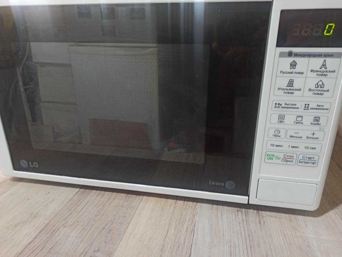 Микроволновка LG