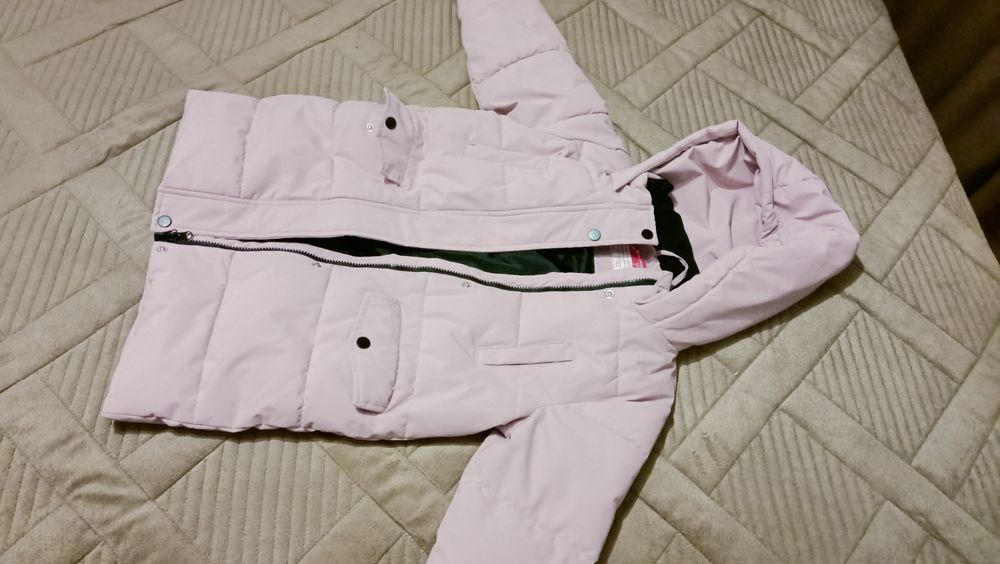 Куртка на девочку демисезонная