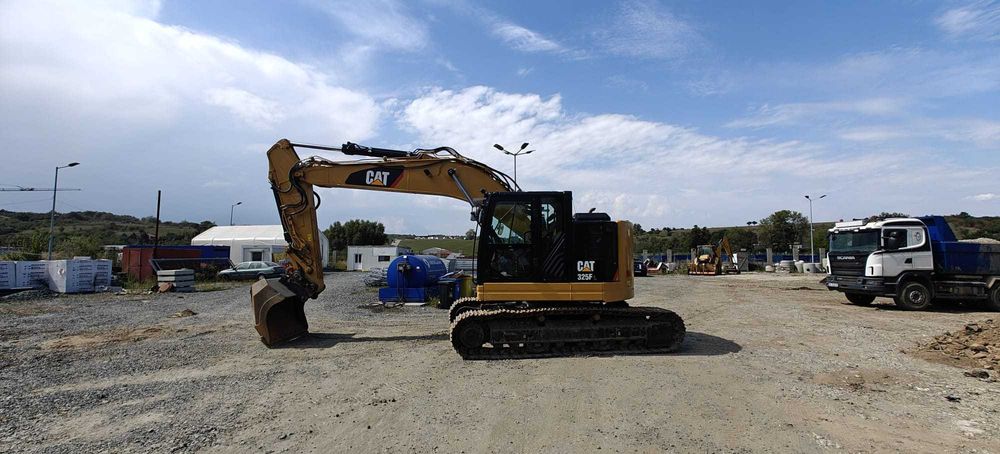 Excavator Caterpilar 325 FLCR