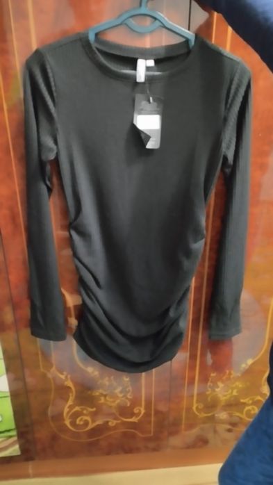 Новый платье купила для себя но не носила вообще