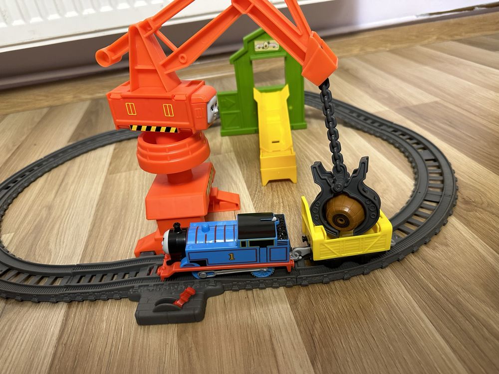 Trenuletul Thomas pe sine