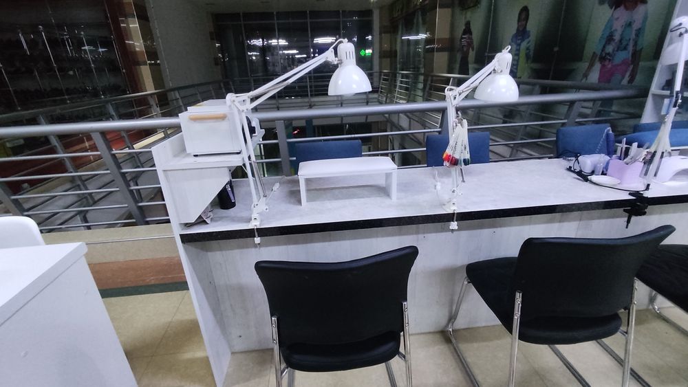 Мастер маникюра Сити центр