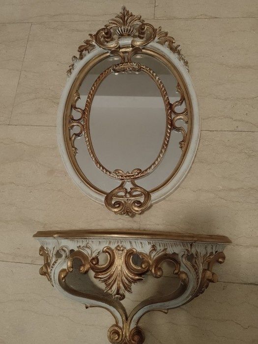 Consola cu oglinda stil Louis ,piese cu