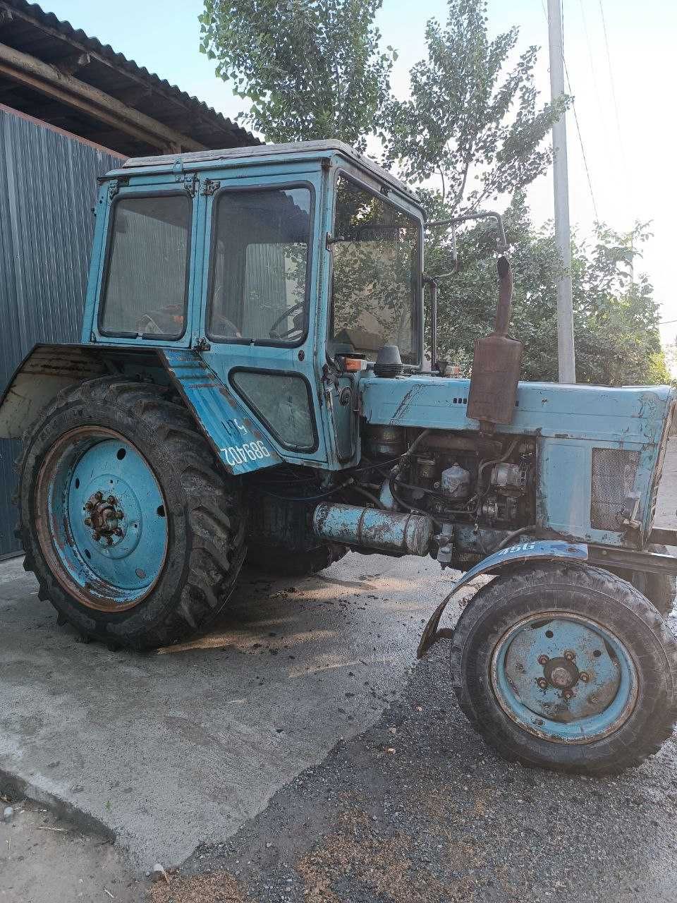 Traktor Belarus 80 sotiladi