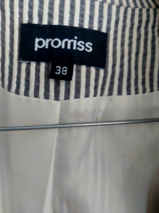 Спортно- елегантно сако ,с подплата