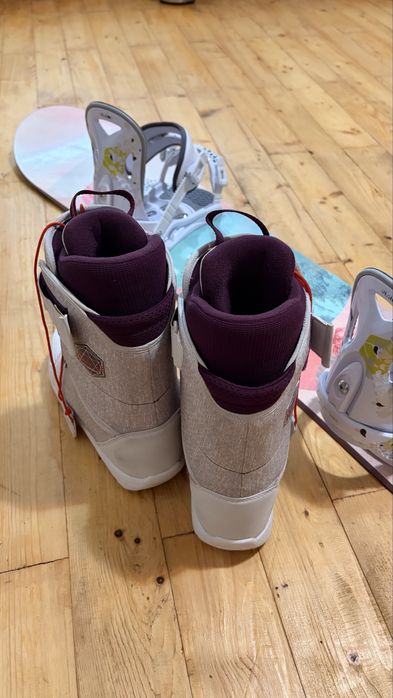 Set complet snowboard incepatori