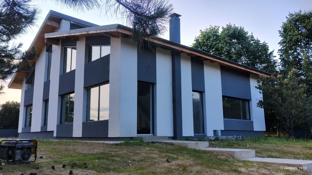 Proprietar,vand vila in Hlincea,170 mp,1500 mp teren,aer curat,liniste